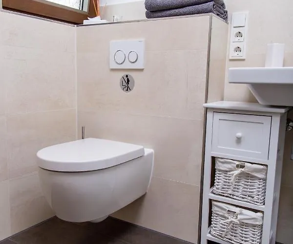 Moselhaus Alojamento de Acomodação e Pequeno-almoço Zeltingen-Rachtig